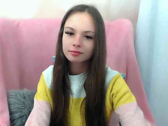 Model: LiliBlush
