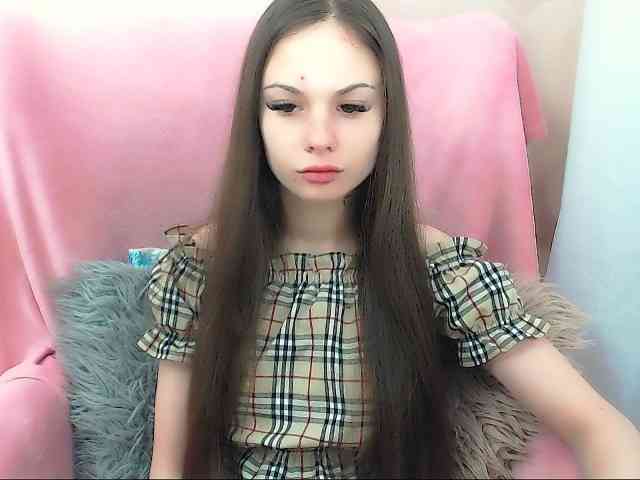 LiliBlush webcam