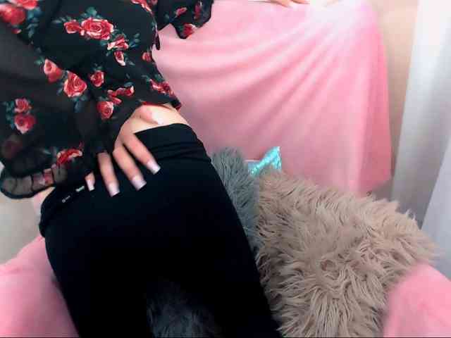 LiliBlush webcam