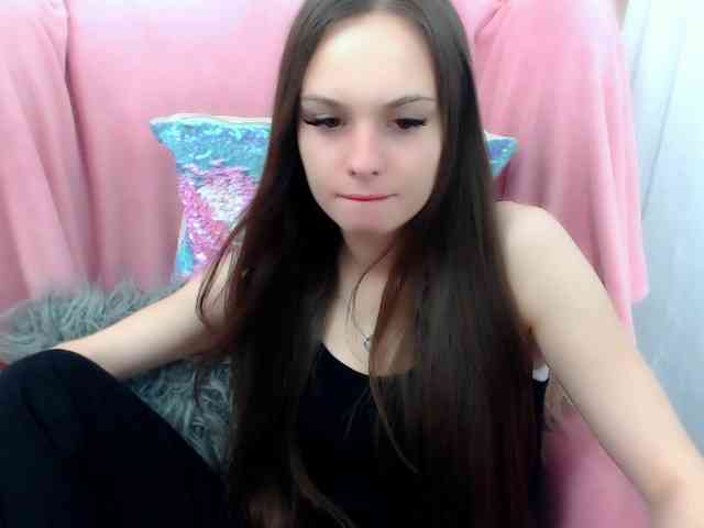 LiliBlush webcam
