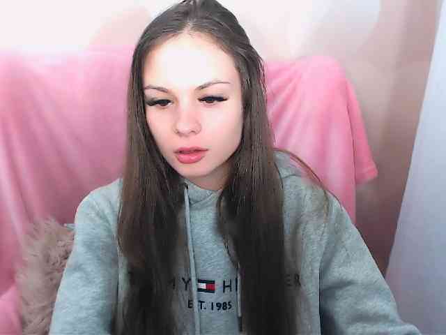 Model: LiliBlush