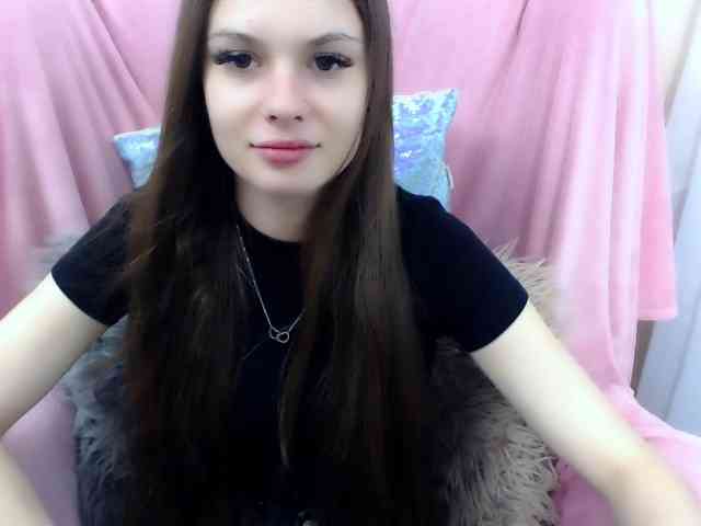 Model: LiliBlush