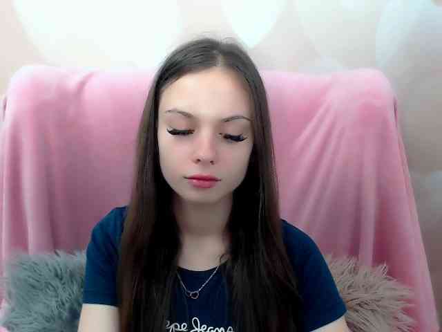 LiliBlush webcam