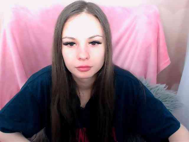 Model: LiliBlush