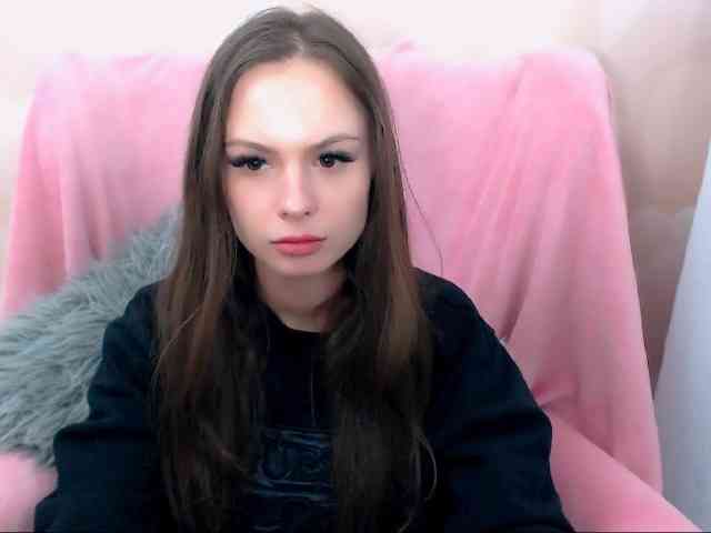 Model: LiliBlush