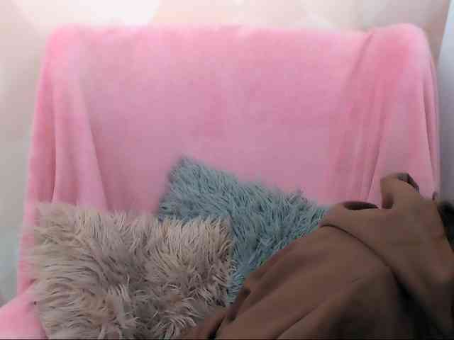 LiliBlush webcam