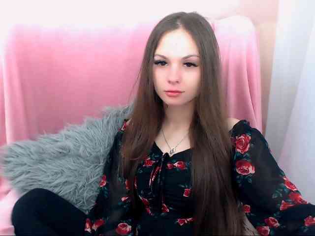 Model: LiliBlush