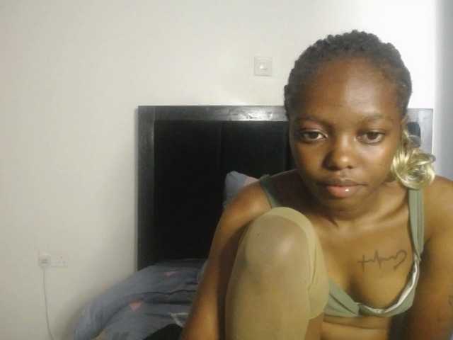 Paradisedoll's BongaCams show and profile