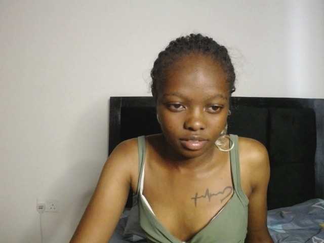 Paradisedoll's BongaCams show and profile