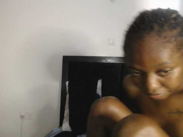 Paradisedoll's BongaCams show and profile