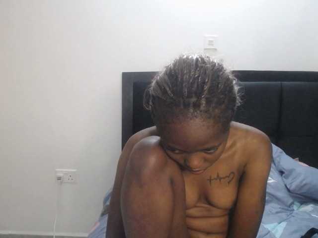 Paradisedoll's BongaCams show and profile