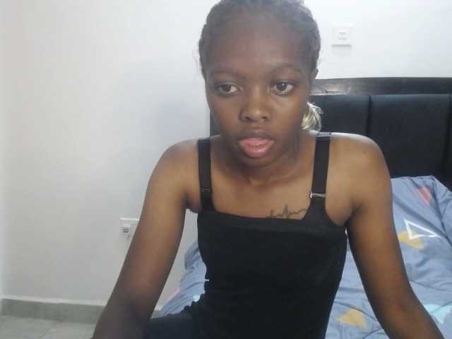 Paradisedoll's BongaCams show and profile