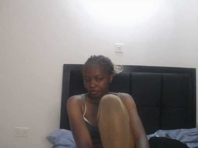 Paradisedoll's BongaCams show and profile