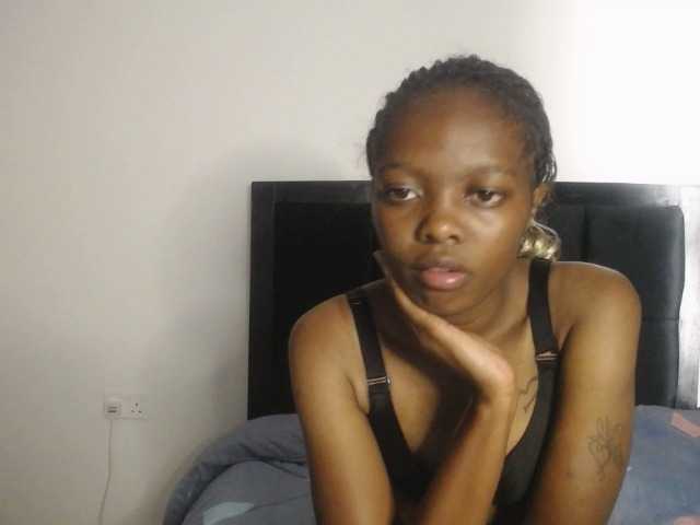 Paradisedoll's BongaCams show and profile