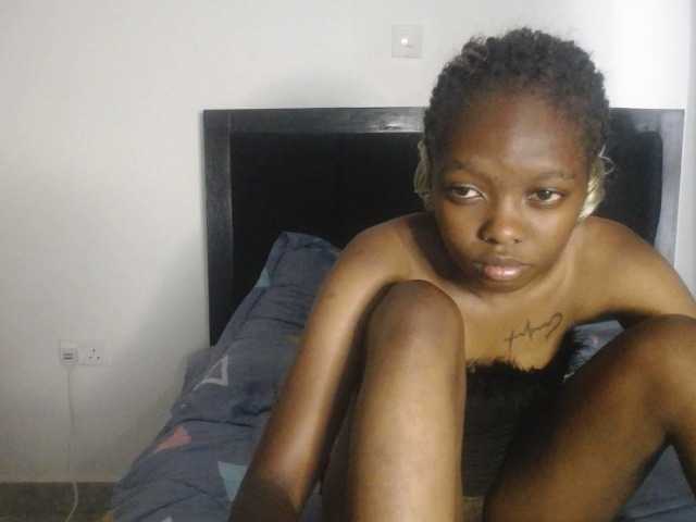 Paradisedoll's BongaCams show and profile