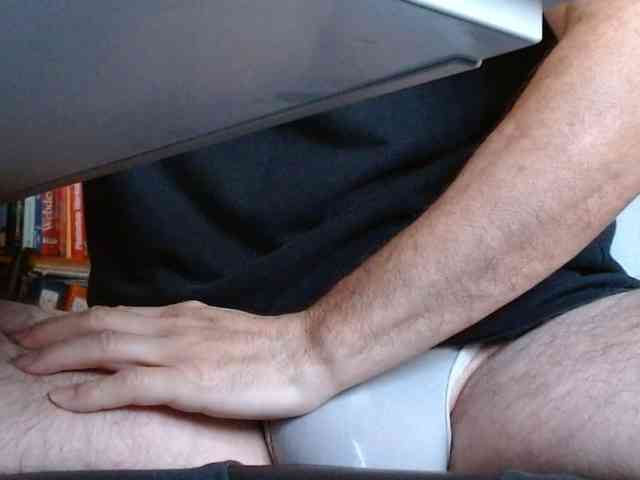 coverboi Live Webcam on BongaCams
