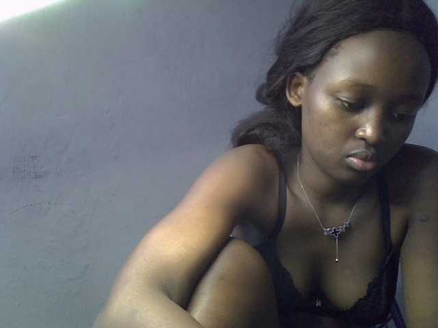 ExoticKiara1 webcam