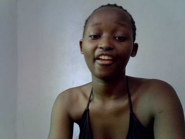 ExoticKiara1 webcam