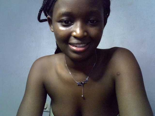 ExoticKiara1 Live Cam on BongaCams