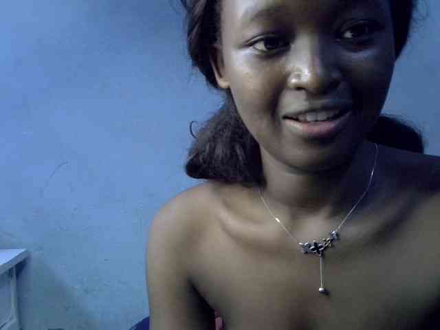 ExoticKiara1 webcam