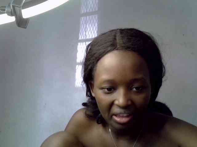 ExoticKiara1 webcam