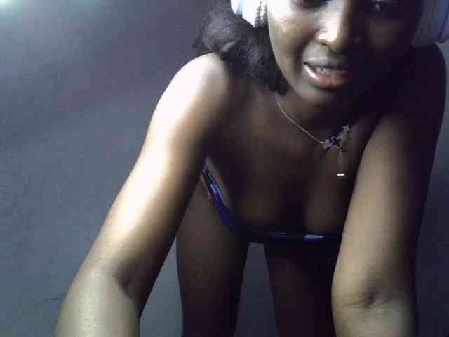 ExoticKiara1 webcam