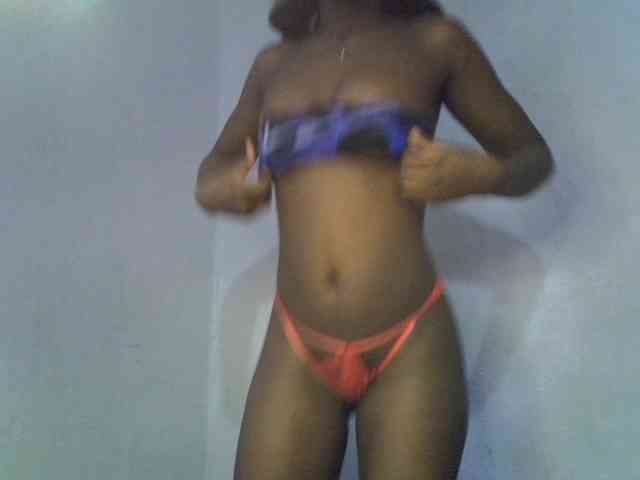 ExoticKiara1 webcam