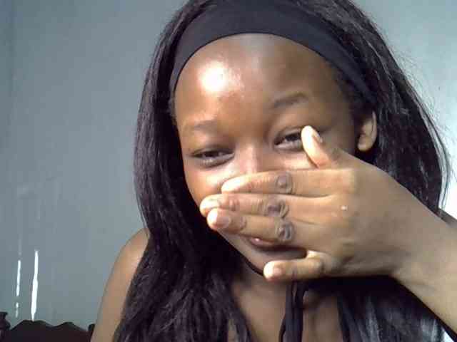 ExoticKiara1 webcam