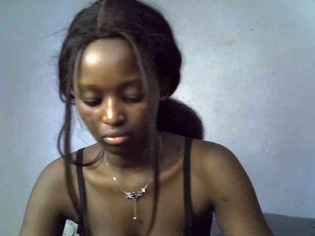 ExoticKiara1 webcam