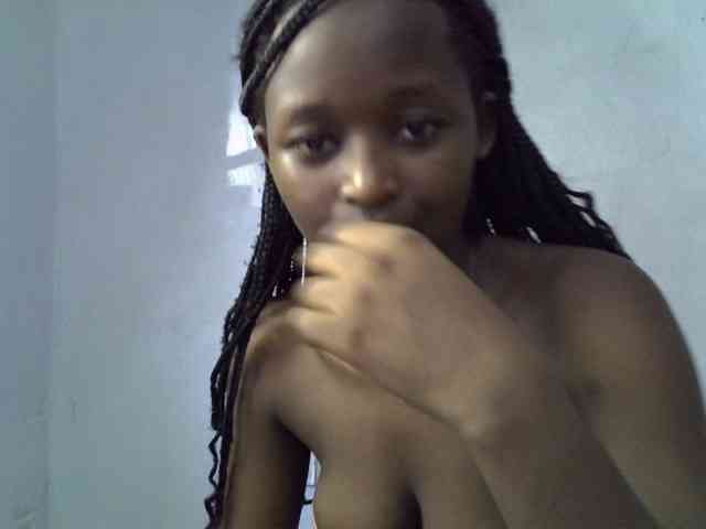 ExoticKiara1 Live Webcam on BongaCams