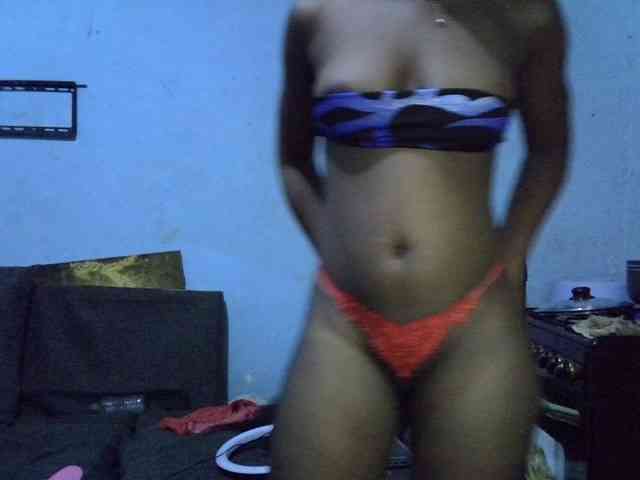 ExoticKiara1 webcam