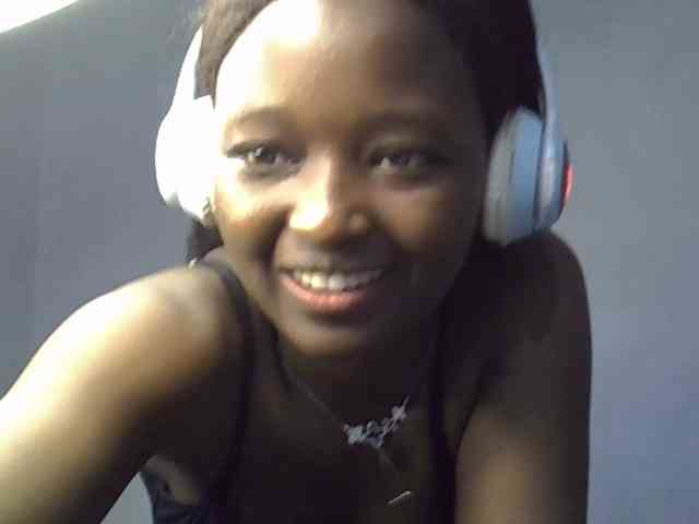 ExoticKiara1 webcam