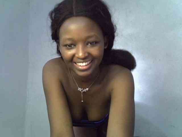 ExoticKiara1 webcam