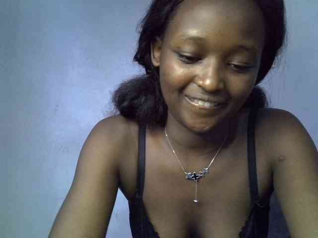 ExoticKiara1 webcam