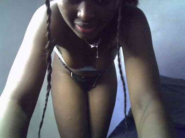 ExoticKiara1 webcam