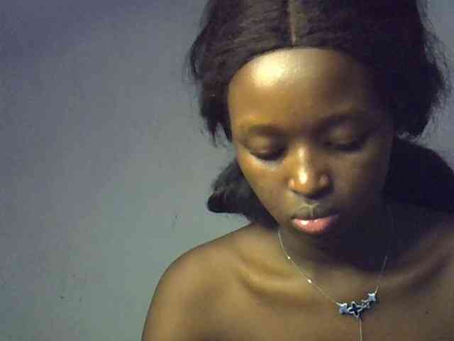 ExoticKiara1 webcam