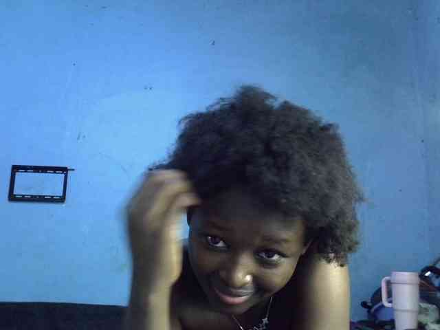 ExoticKiara1 webcam