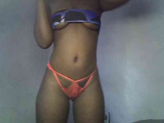 ExoticKiara1 webcam