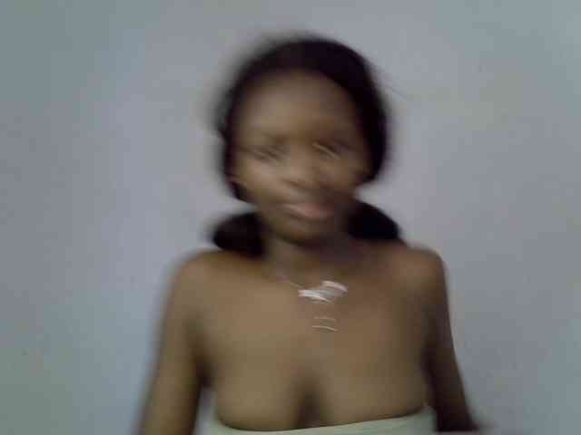 ExoticKiara1 webcam