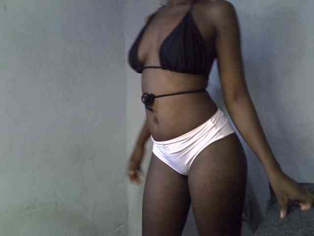 ExoticKiara1 webcam