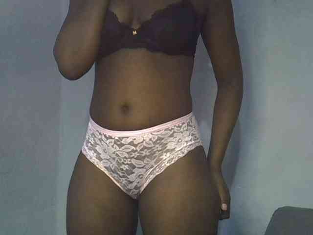 ExoticKiara1 webcam