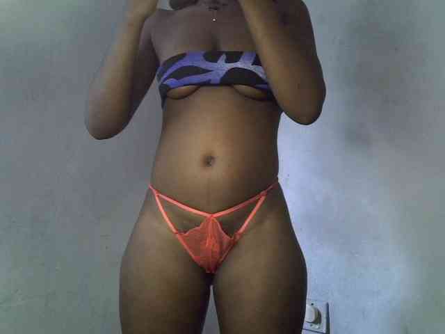 ExoticKiara1 webcam