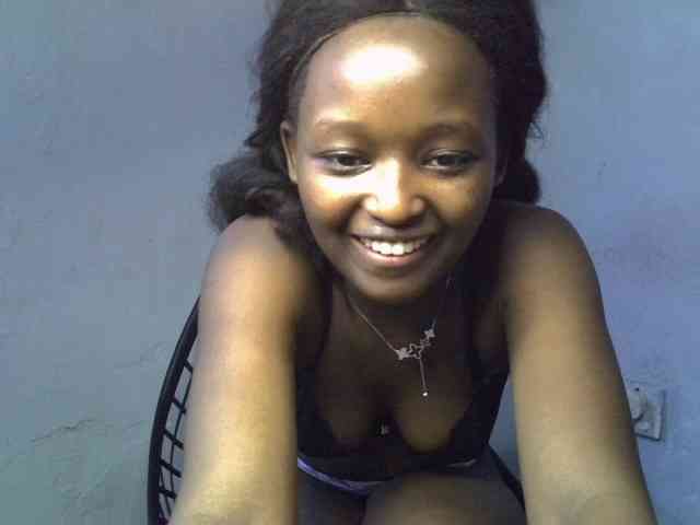 ExoticKiara1 webcam