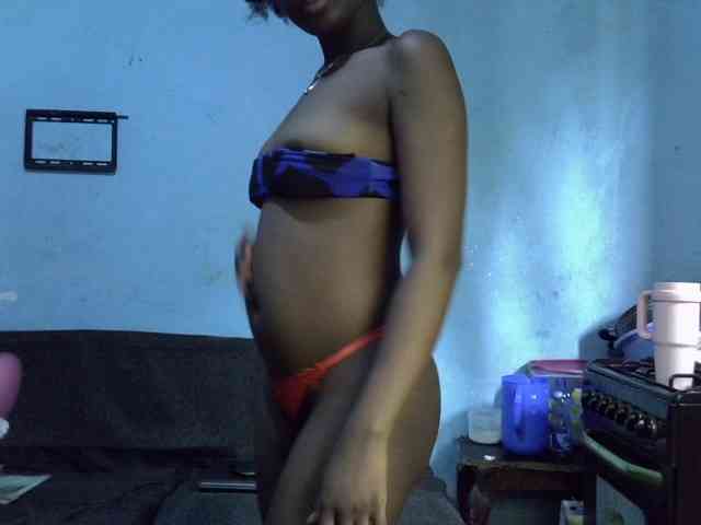 ExoticKiara1 webcam