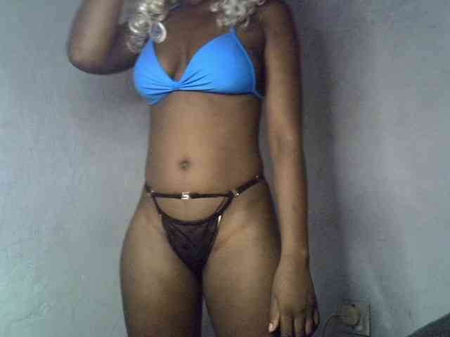 ExoticKiara1 webcam