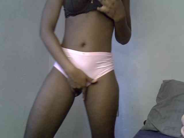 ExoticKiara1 webcam