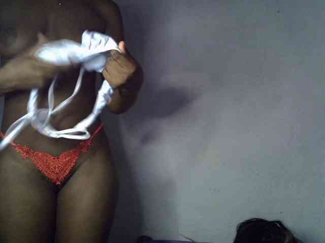 ExoticKiara1 webcam