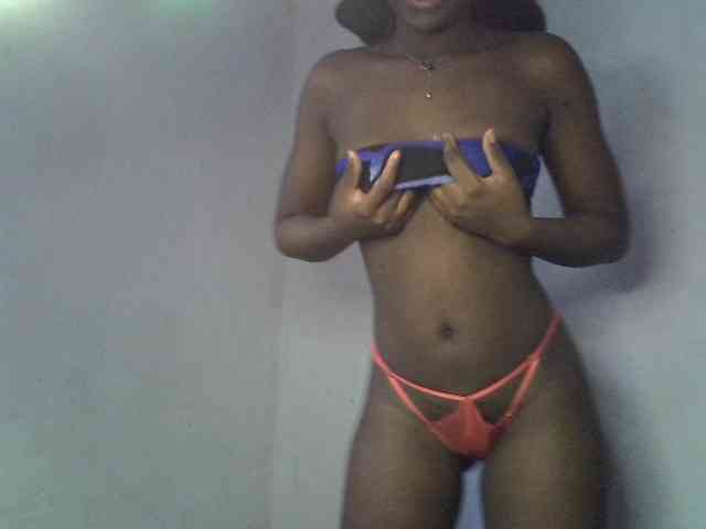 ExoticKiara1 webcam