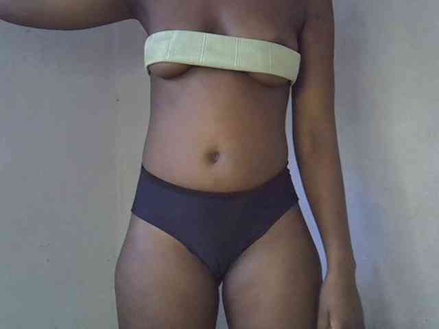 ExoticKiara1 webcam