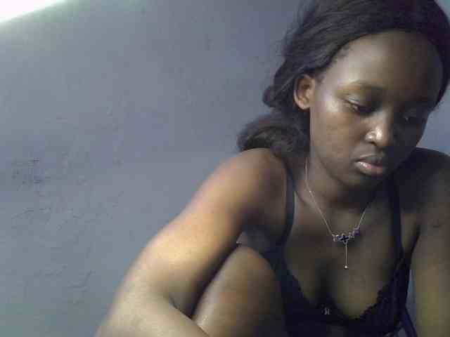 ExoticKiara1 webcam